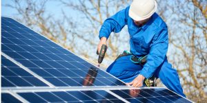 Installation Maintenance Panneaux Solaires Photovoltaïques à Bellebat
